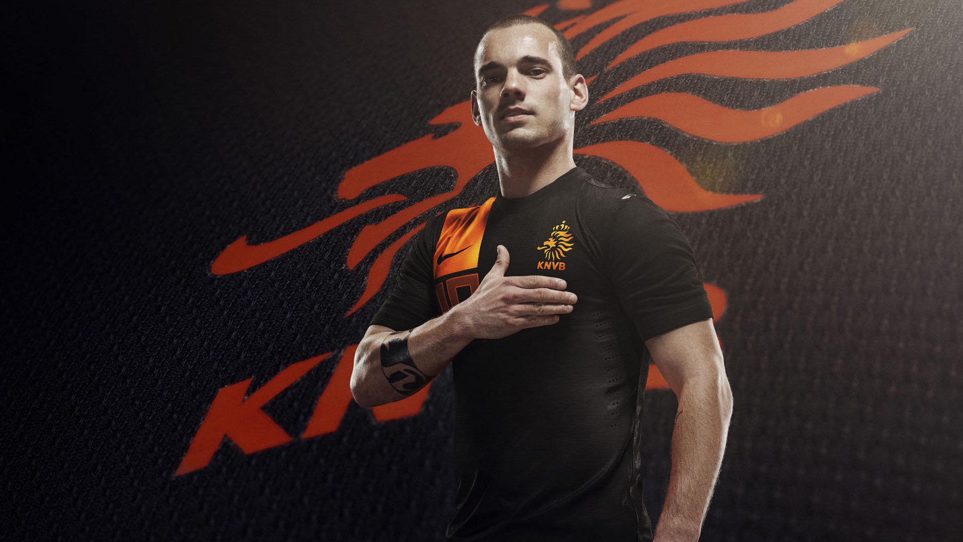 2021年季后赛：“水花兄弟”库里与汤普森联手，多次在关键时刻平推对手